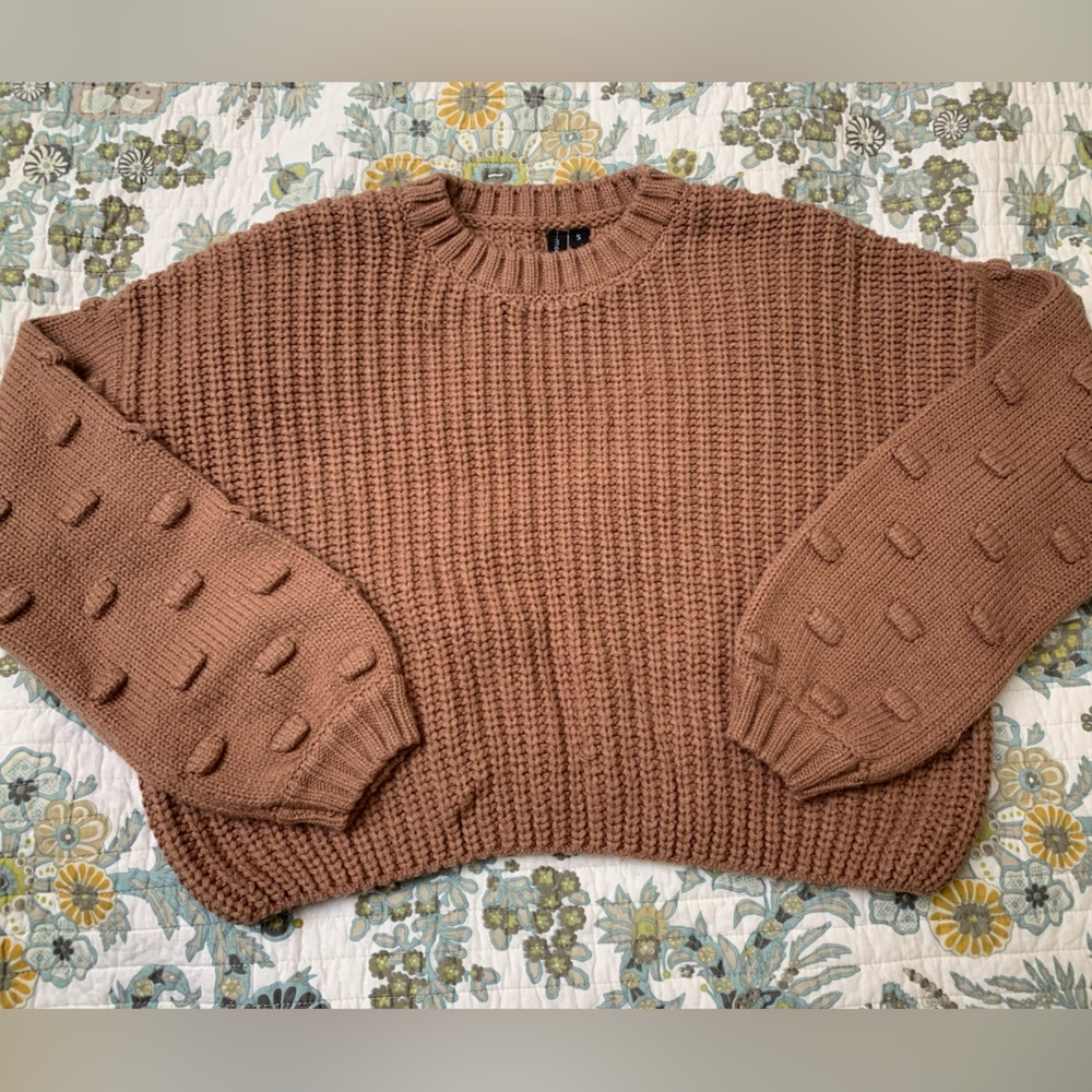 Crop sweater